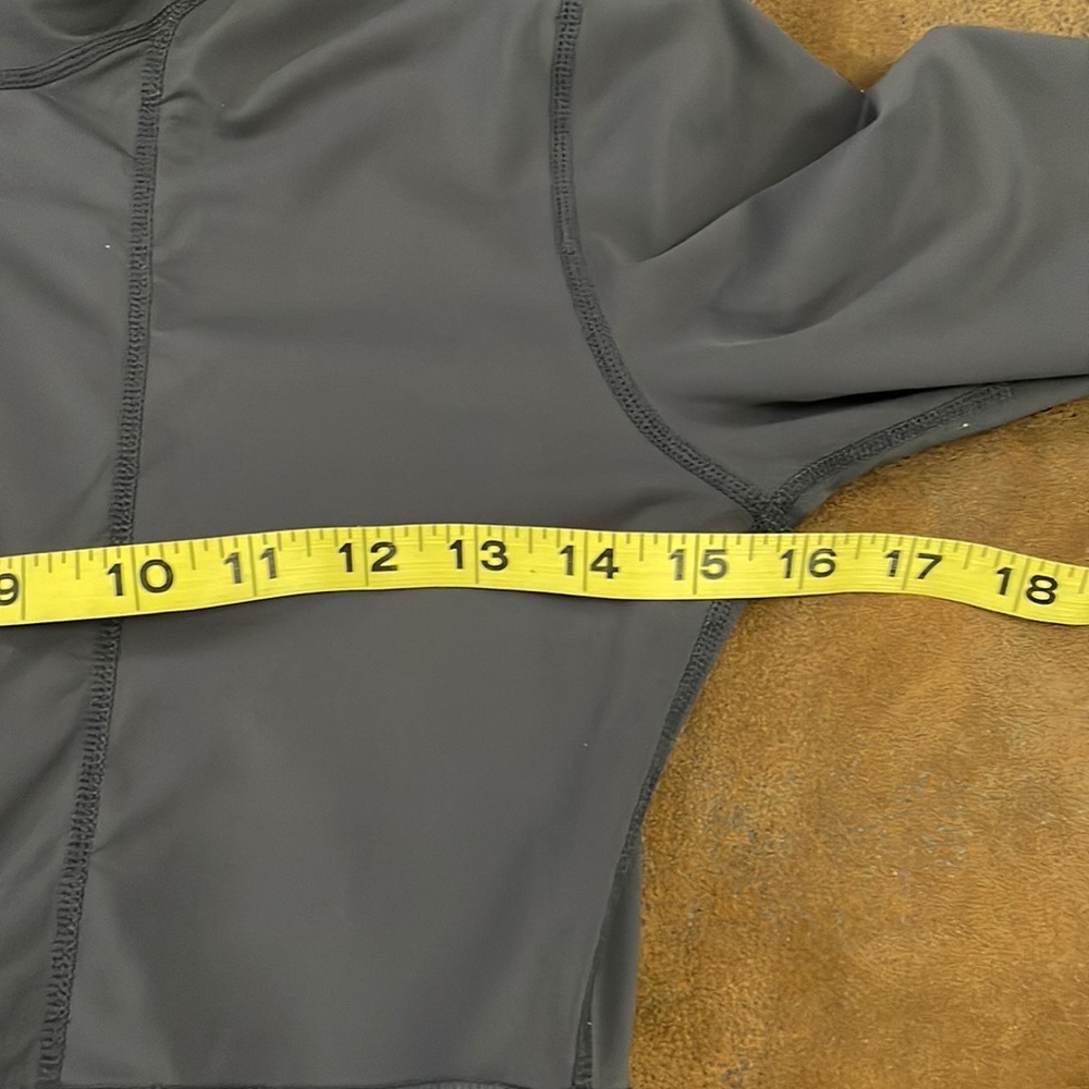 Athleta Tidal Rash Guard Top - Picture 11 of 16